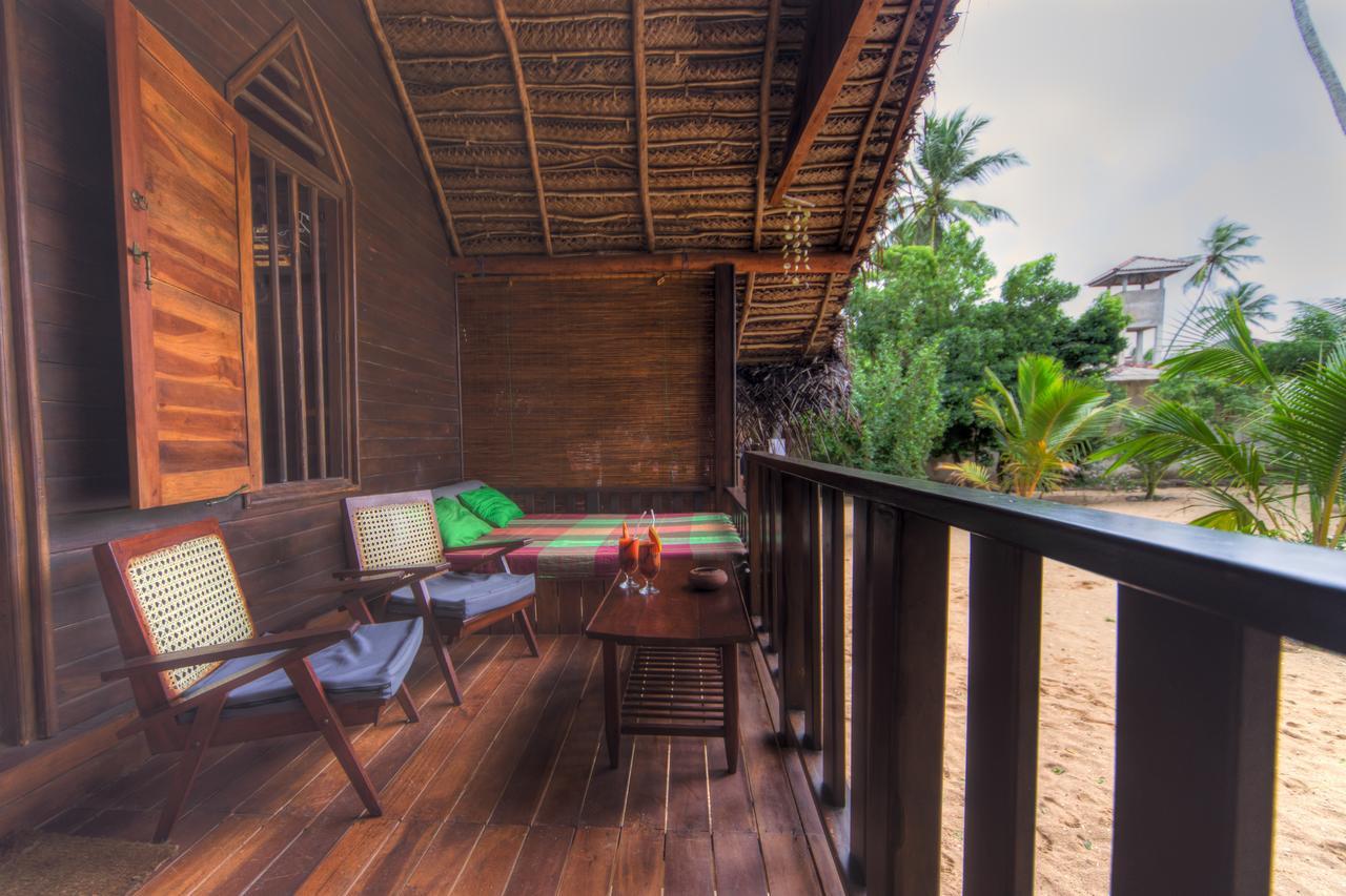 Shiva'S Beach Cabanas タンガラ エクステリア 写真